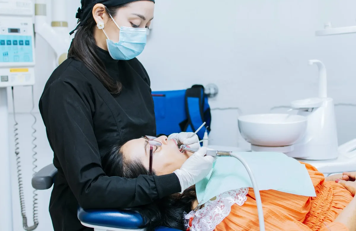 tooth extractiopearl dental surgeryn -